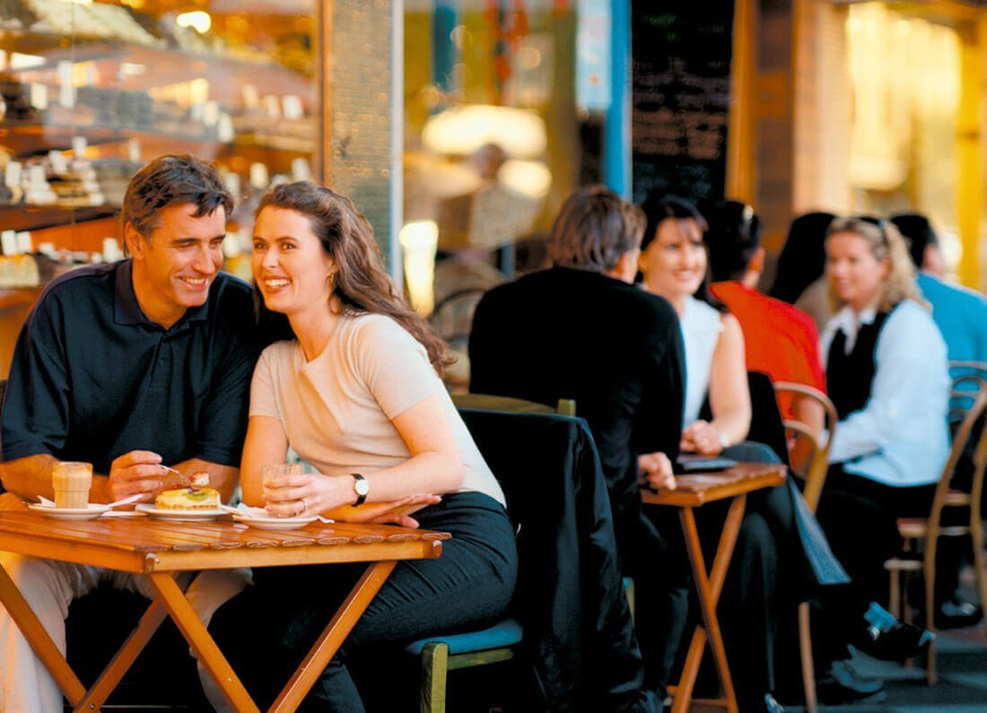 Food is our common ground, a universal experience food-restaurant-couple